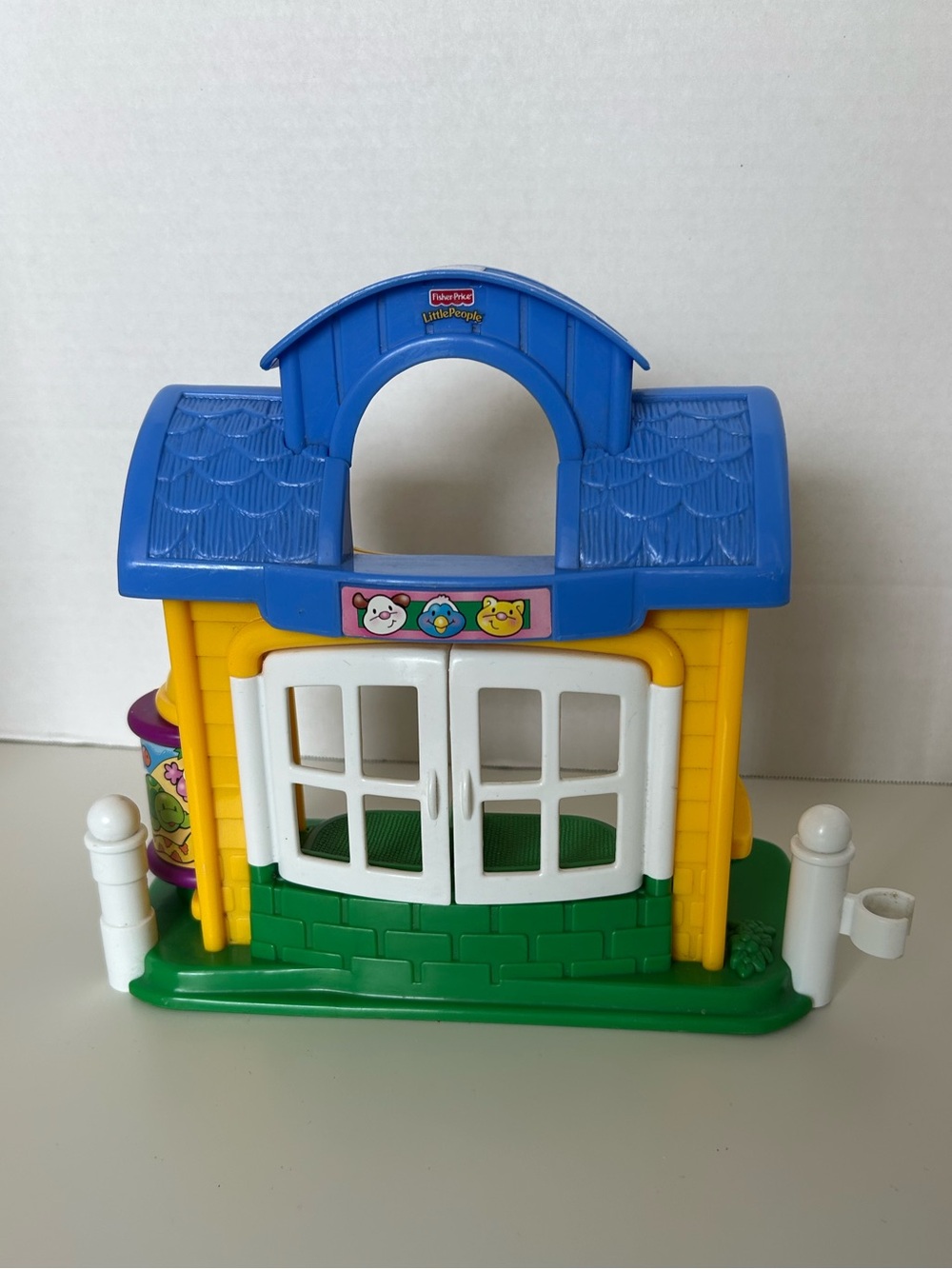 2/$20☘️ Little People Discovery Village Pet Shop Fisher-Price